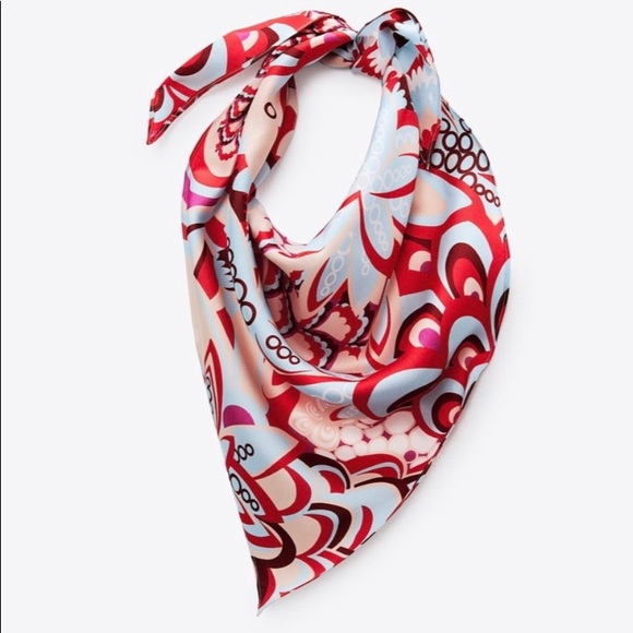 Blogger favorite Zara 3 piece shirt pants and scarf - Picture 9 of 9